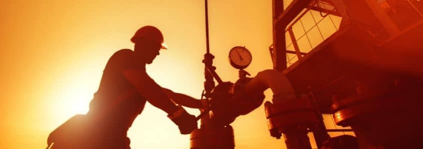 Oil & Gas Safety: 5 Fire Protection Tips for the Job Site